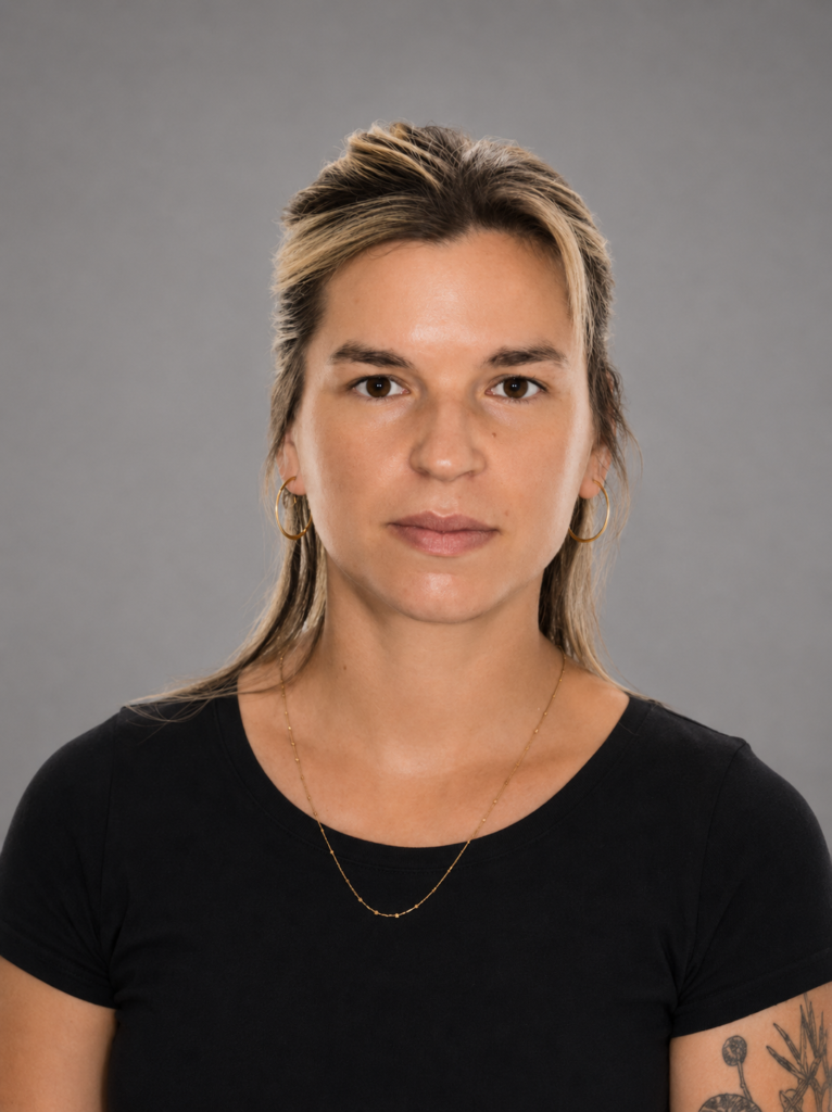Alexandra Henneberry, acupuncturist in Victoria BC at Equilibrium Therapeutics.